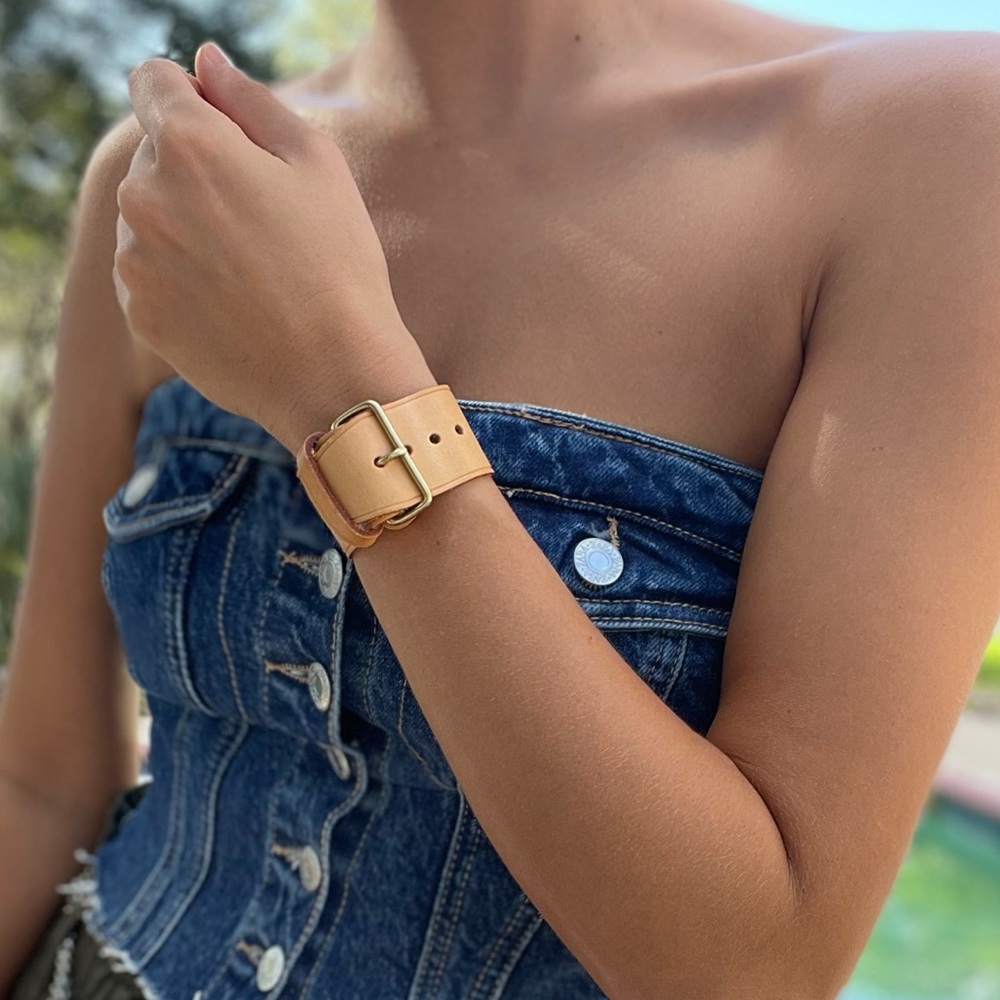 Louis Vuitton Vachetta Cuff - Picture 3 of 15